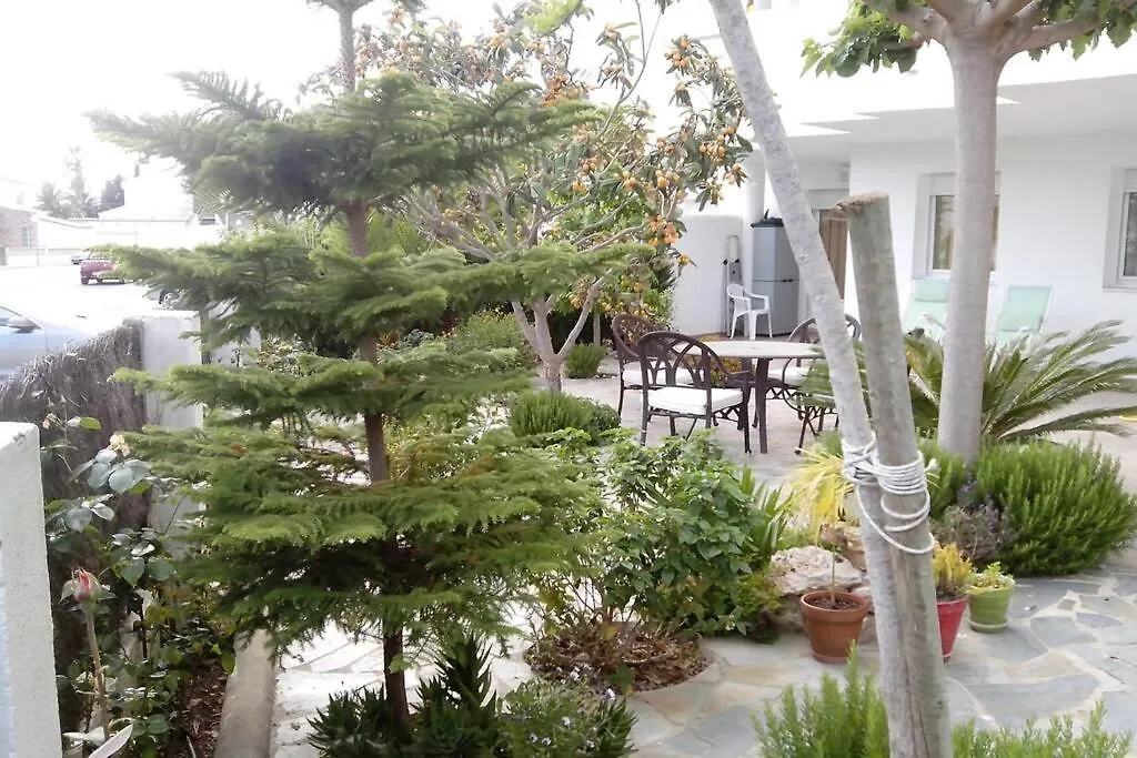 Bonito Apartamento De 3 Hab. Con Jardin Roses