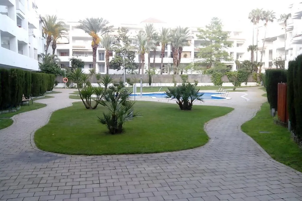 Appartement Bonito Apartamento De 3 Hab. Con Jardin Roses