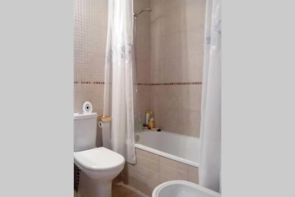 Διαμέρισμα Bonito Apartamento De 3 Hab. Con Jardin Ρόζες Ισπανία